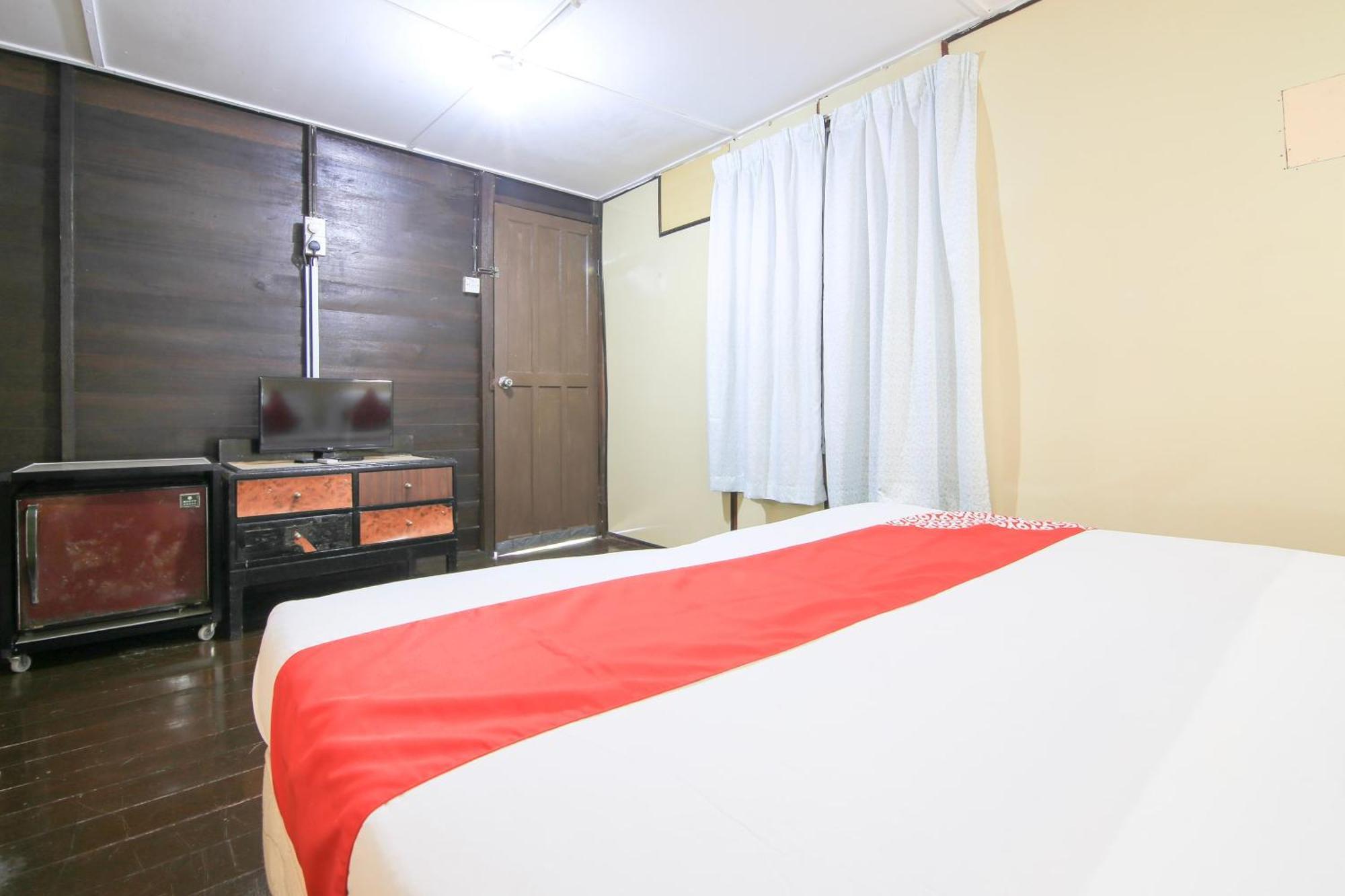 Ombak Inn Chalet Kampung Teluk Nipah Exteriér fotografie