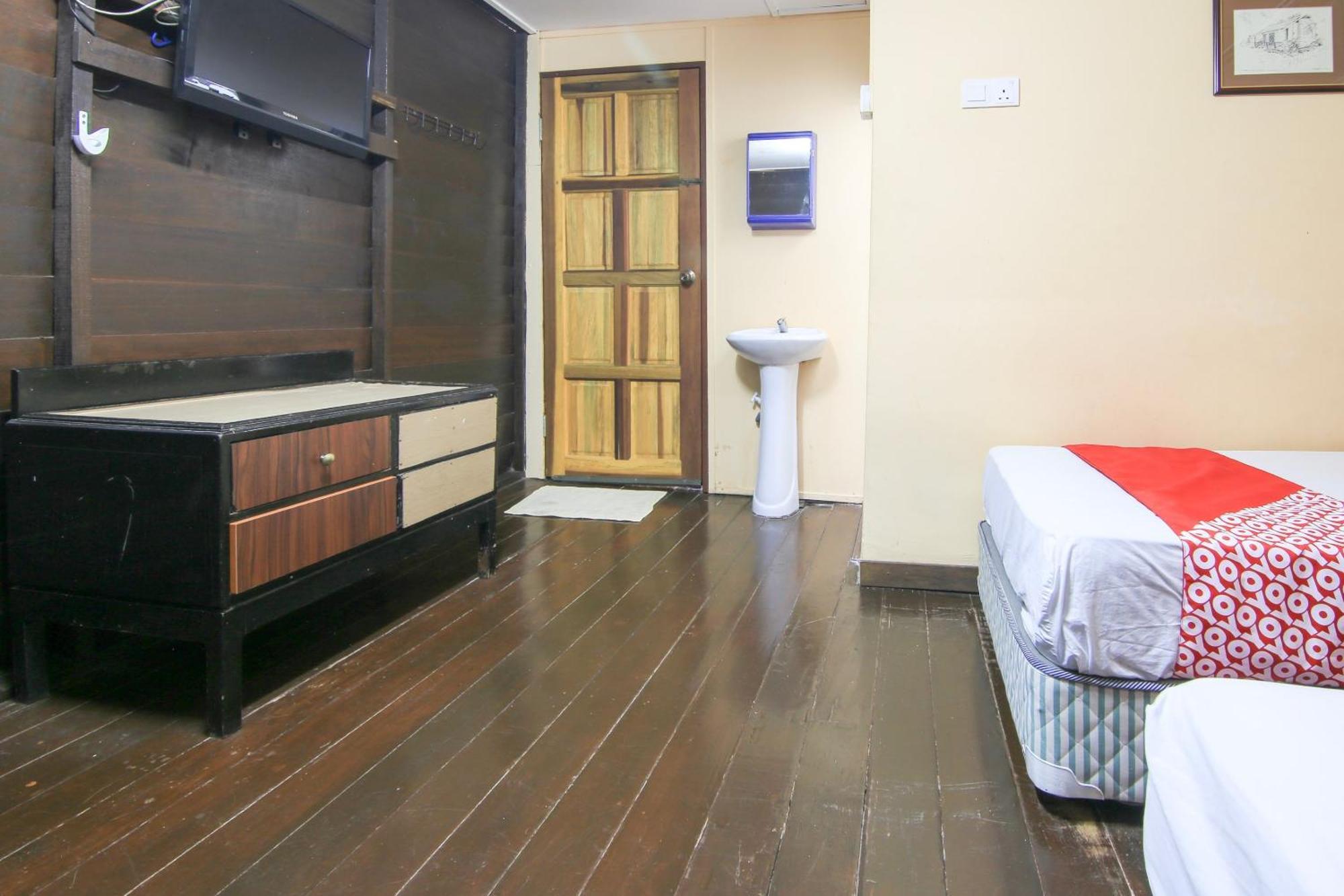 Ombak Inn Chalet Kampung Teluk Nipah Exteriér fotografie